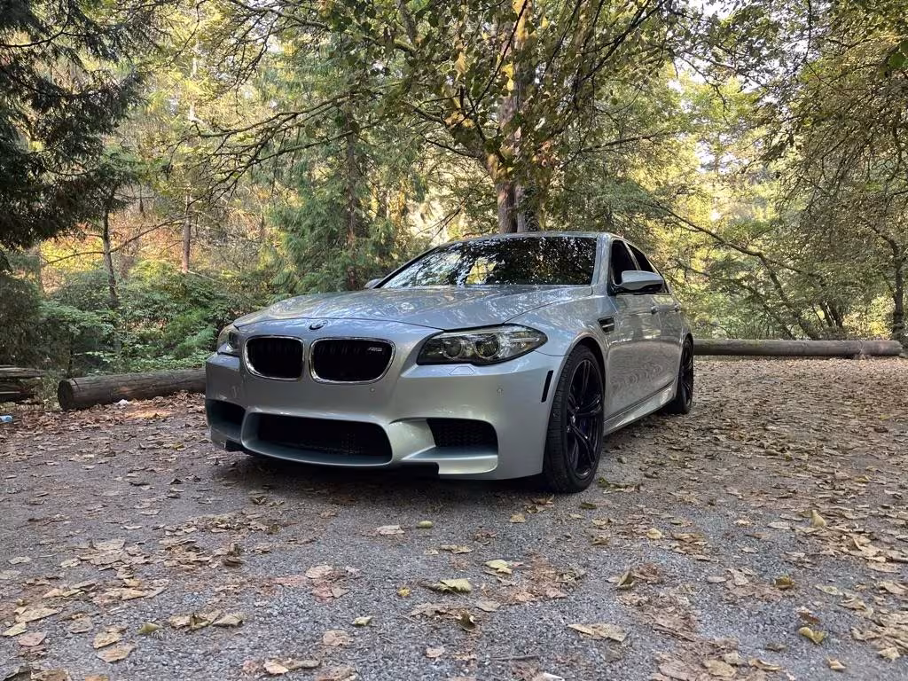 2014 BMW M5 - WBSFV9C53ED592977 - Image #7